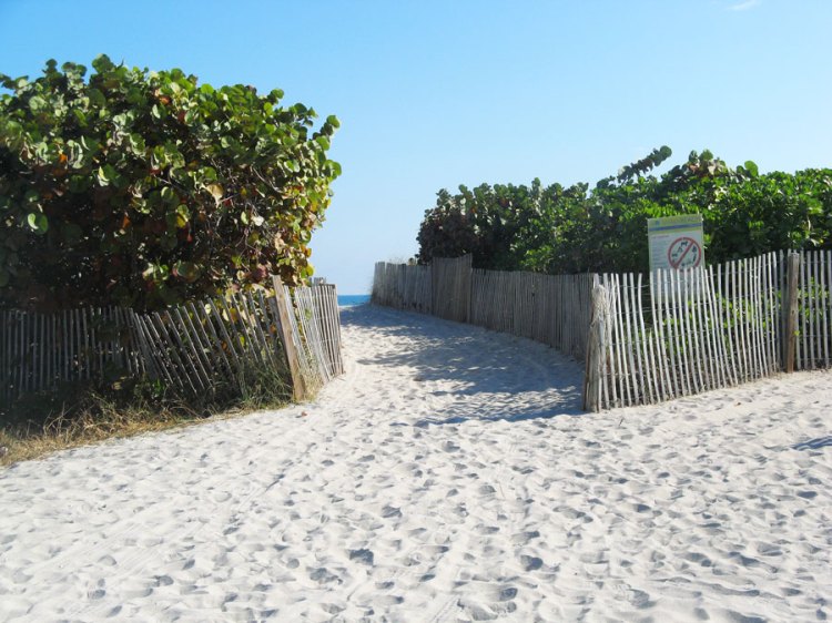 south beach miami, breakwater hotel beach access